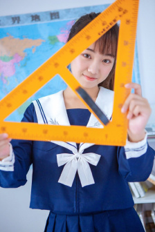 和校花同居的日子下载免费